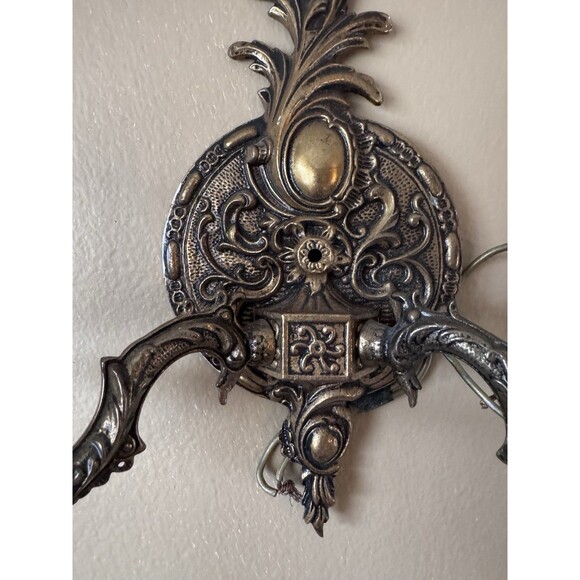 Vintage Ornate Wall Sconce Candelabra Brass Electric Light Victorian Untested - Picture 2 of 10